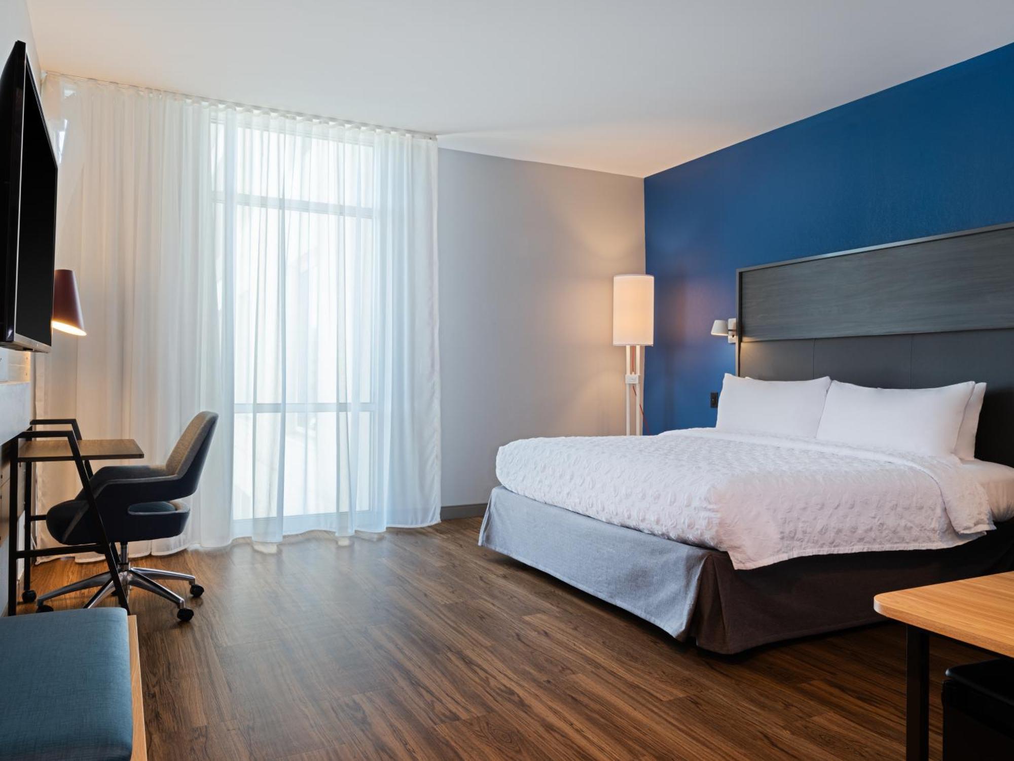 Hotel Tru By Hilton Atlanta Airport